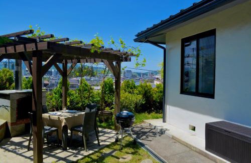 Hida Takayama Onsen House | KINONE - Peaceful Garden Stay with City Views and BBQ