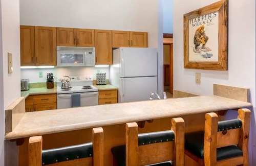 Whitefish Apartment | Kintla Lodge: Ski-in/Ski-out