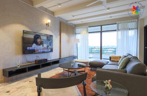 Bukit Damansara House | KL Townhouse Villa by LilyandLoft