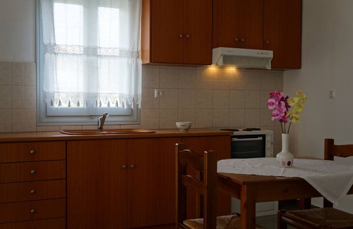 Herronisos Apartment | Klados Seaside Family Studio