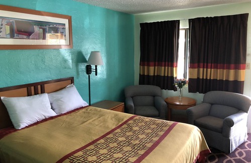 Yreka Hotel | Klamath Motor Lodge