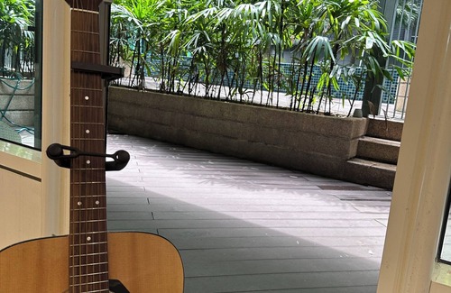 Kuala Lumpur City Centre Apartment | KlCC Sksuites with Private Balcony and Terrace