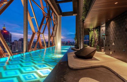 Kuala Lumpur City Centre Apartment | KLCC Sky Villa Suites Scarletz