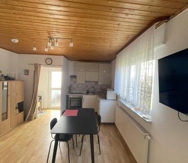 Riegelsberg Apartment | Kleines charmantes 2 Zimmer Apartment für 4 Personen - Apartment "Klein"