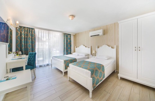 Alanya Resort | Kleopatra Atlas Hotel - All Inclusive - Adults Only