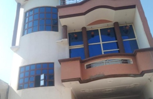 Taj Ganj House | Knight inn homestay