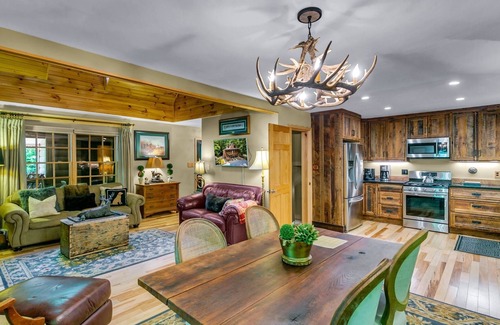 Maggie Valley Cabin | KnightFall-Luxury Cabin w/Waterfall in Backyard, Pet-Friendly, Private, Stunning