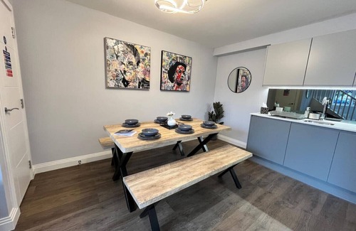 New Forest District House | Knightwood Oak: A Cozy, Magical Retreat