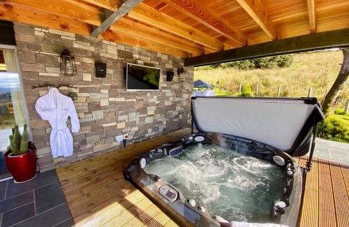 Cove House | Knockderry Lodge -Private Luxury pet-friendly accommodation in Scotland with hot tub