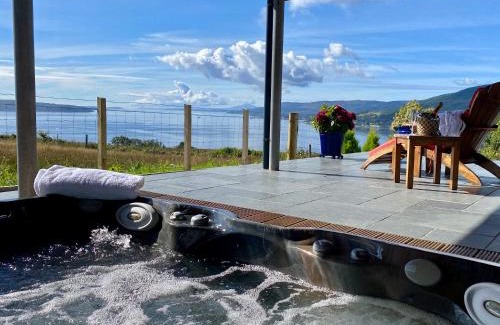 Cove House | Knockderry Lodge -Private Luxury pet-friendly accommodation in Scotland with hot tub