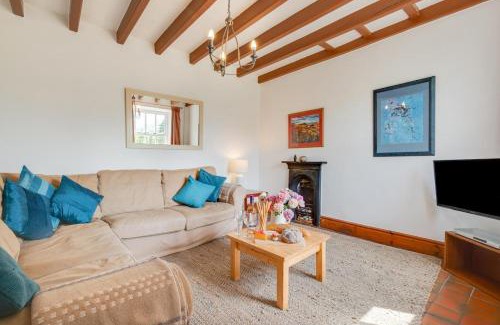 Youlgreave House | Knoll