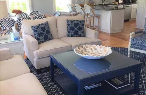 Brant Point House | 'Knot Leaving' in Brant Point