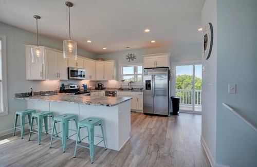 Ocean City Beach House | "Knot Salty" - 4 Bed Home w/Elevator, Fenced Yard + Short Walk to Beach!