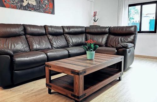 Parede Apartment | Knowing Home 110sqm
