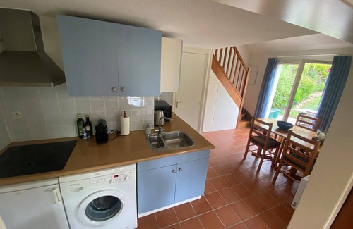 Carsac-Aillac House | Knusse Vakantiewoning Vlakbij Dordogne, Gratis Gebruik van Zwembad, Tennisbaan