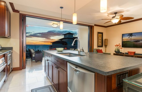 Ko Olina Condo | Ko Olina Beach Villas O905: 3BD Luxe Villa w/Stunning Sunset Views