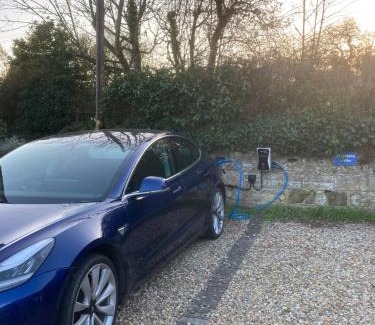 Godshill Bed & Breakfast | Koala Cottage