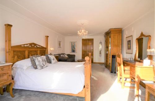 Godshill Bed & Breakfast | Koala Cottage