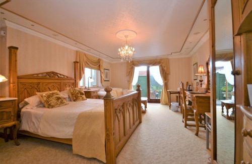 Godshill Bed & Breakfast | Koala Cottage