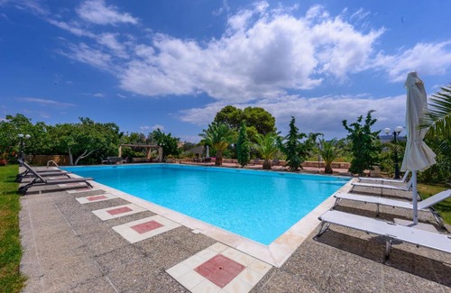 Aegina Town Villa | Kokkino Kastro