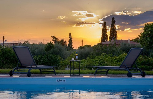 Aegina Town Villa | Kokkino Kastro