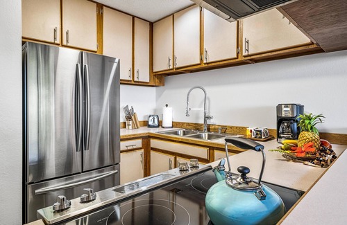Historic Kailua Village Condo | KONA OASIS