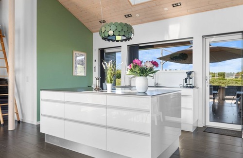 Spodsbjerg House | "Konsta" - 300m from the sea by Interhome