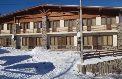 Bakuriani Ski Chalet | Konstantine's Chalet