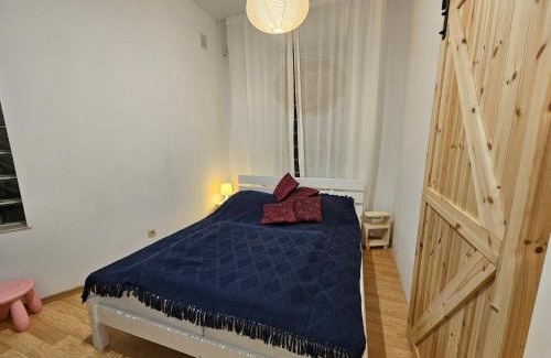 Chotomow Apartment | Koral