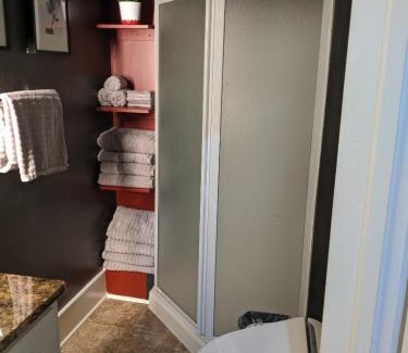 Decorah Apartment | Koreana in Decorah