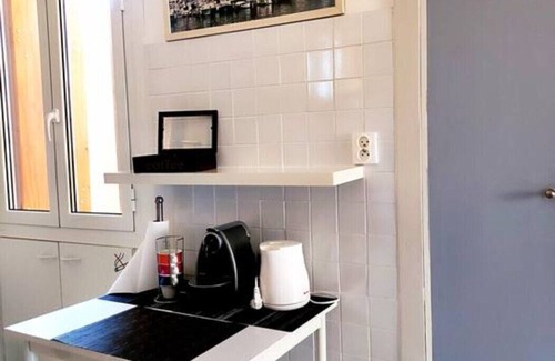 Prado - Republique Apartment | Kosy City SPA Studio