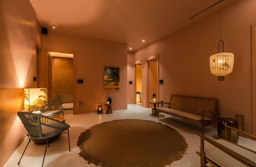 Ano Mera Hotel | Koukoumi Vegan Boutique Hotel