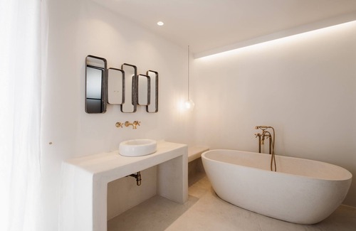 Ano Mera Hotel | Koukoumi Vegan Boutique Hotel