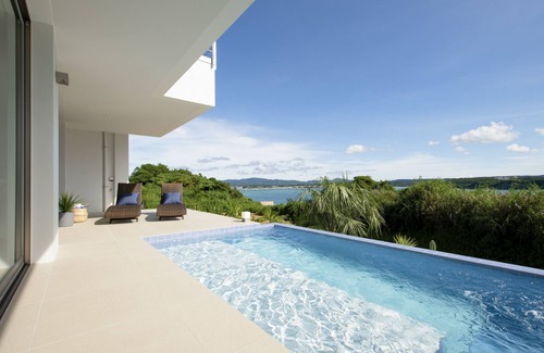 Nakijin Apartment | KOURI VILLA Indigo