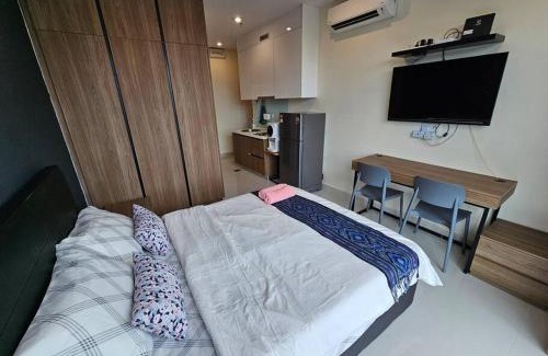 Batu Lintang Apartment | Kozi Square comfort Studio Home 2E