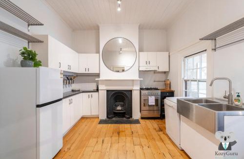 Balmain House | KozyGuru | Balmain | Charming 3 Room cottage