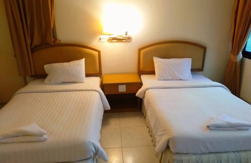 Tha Pho Hotel | Kresident Hotel