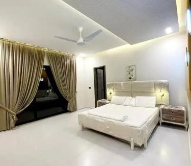 Lauri Hotel | Krishi Heritage Hotel and Stay