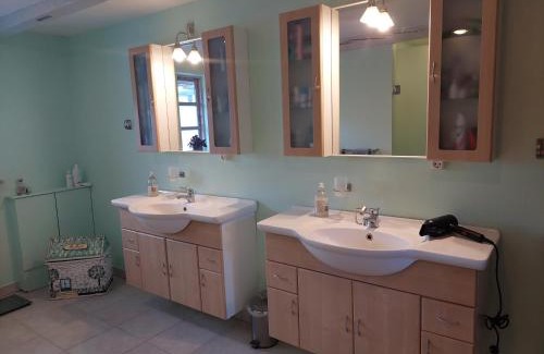 Naesby Bed & Breakfast | Krogsgaardens Bed and Breakfast