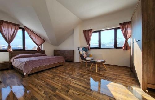 Shiligarnika Apartment | KS Rooftop 180°
