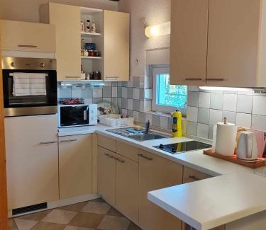 Sotin House | Kuća za odmor Bella
