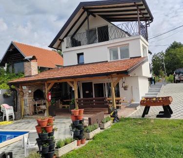 Sveti Ivan Zelina House | Kuća za odmor PINKA