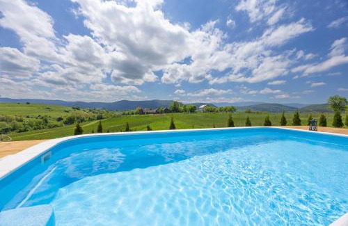 Brinje Villa | Kuća za odmor Sokolac