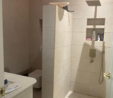 Dauis Apartment | Kubo A M&K's Guesthouse