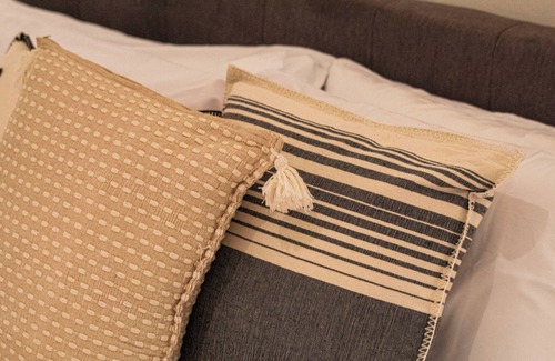 Zona Rosa Apartment | Kukun Edition Marsella Juarez