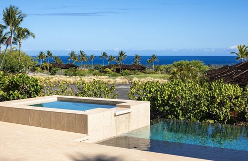 Historic Kailua Village House | Kulanakauhale 3558: Lavish Oceanview Estate, Private Pool & Spa at Hualalai