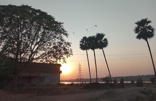 Naini Apartment | KUMBH HOME STAY NEAR ARAIL GHAT Sangam