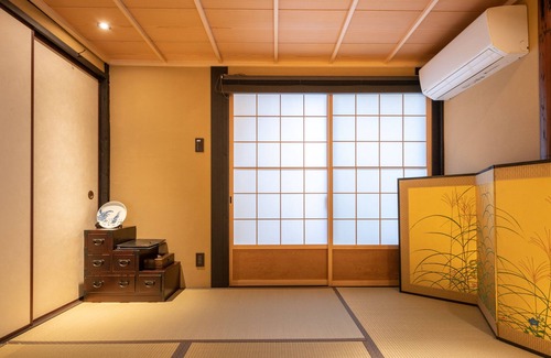 Kamigyo Villa | Kumo Machiya Imperial Palace Side（雲荒神）
