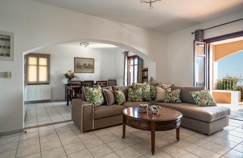 Manganos Villa | Kumusha Villa near Fiscardo