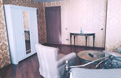 Kodinsk Hotel | Kupecheskiy Hotel